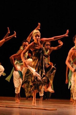 Ballet Folklórico Nacional de Cuba